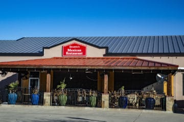 Ernestos-Mexican-Restaurant_01